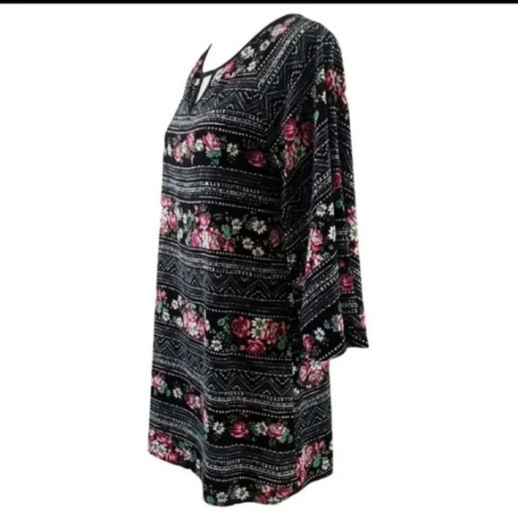 Paper Crane Black Floral Long Sleeve Racer Back Mini Shift Dress Size L - Picture 3 of 7